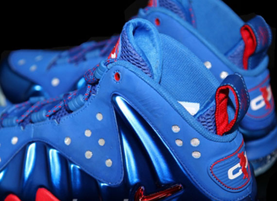 Nike Barkley Posite Max Sixers 1
