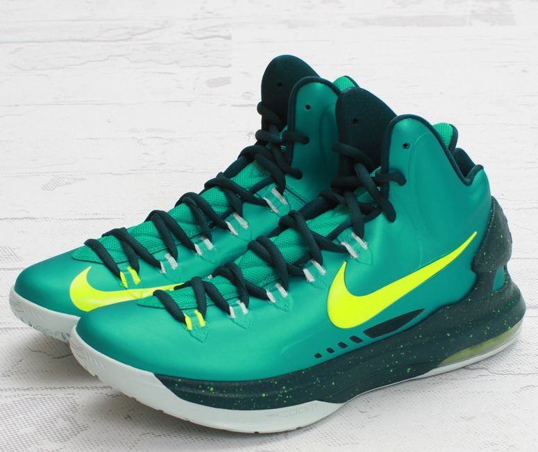 Nike Kd V Hulk Arriving In Stores 03