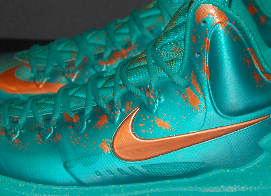 Nike KD V "Statue of Liberty" Customs by JP Custom Kicks
