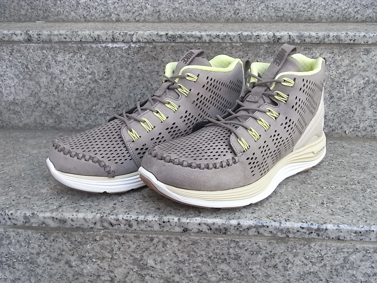 Nike Lunar Chenchukka Taupe Haze 2