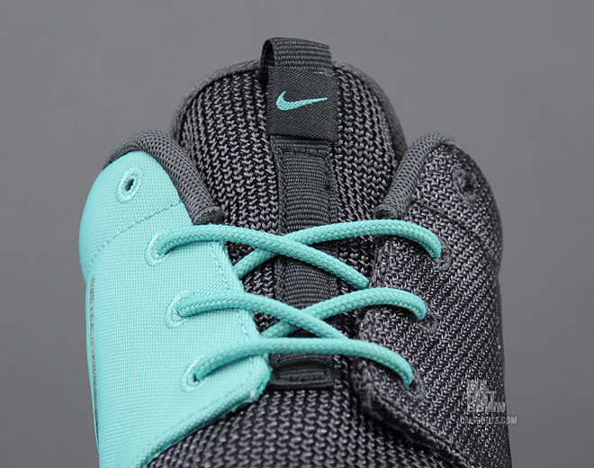 Nike Roshe Run Anthracite Crystal Mint 05