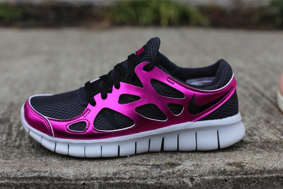 Nike Wmns Free Run 2 Prm Ext Black Rave Pink 1
