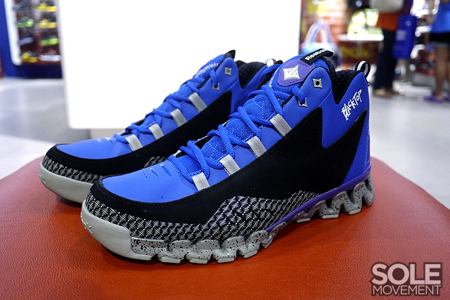 Reebok Zig Escape Blacktop 3