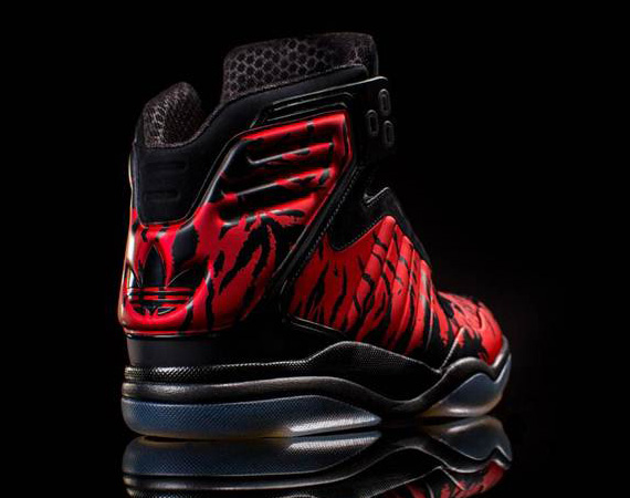Adidas Originals Ts Lite Amr Heat Of The Bull 05