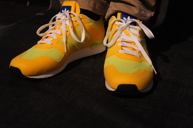 Adidas Originals Zx 700 Pressure Fused Yellow 2