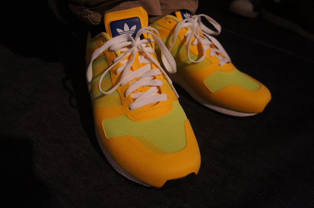 Adidas Originals Zx 700 Pressure Fused Yellow 3
