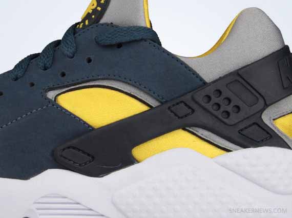 Air Huarache Blue Yellow 5