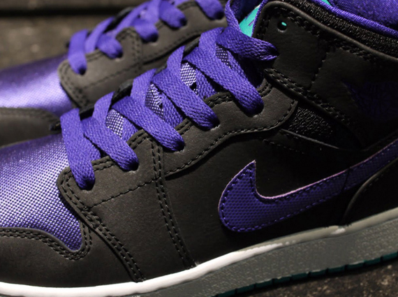 Air Jordan 1 GS "Grape"
