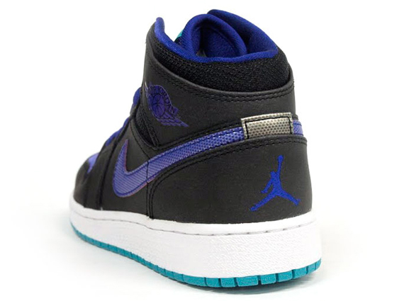 Air Jordan 1 Gs Grape 6
