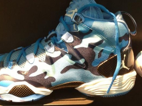 Air Jordan XX8 Lite "University Blue Camo"