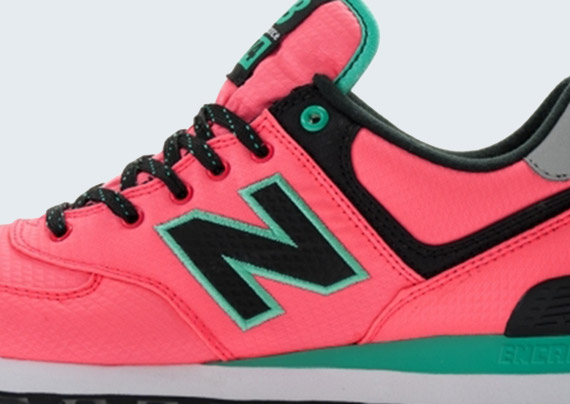 New Balance 574 Windbreaker Pack Pink