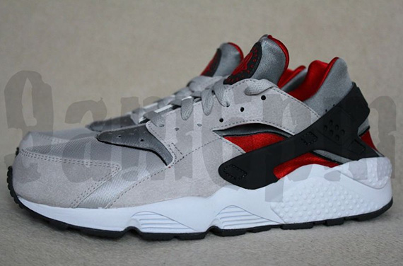 Nike Air Huarache Le Neutral Grey University Red White 008