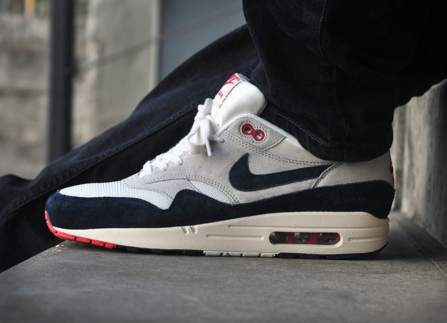 Nike Air Max 1 Og Sail Dark Obsidian Neutral Grey 4