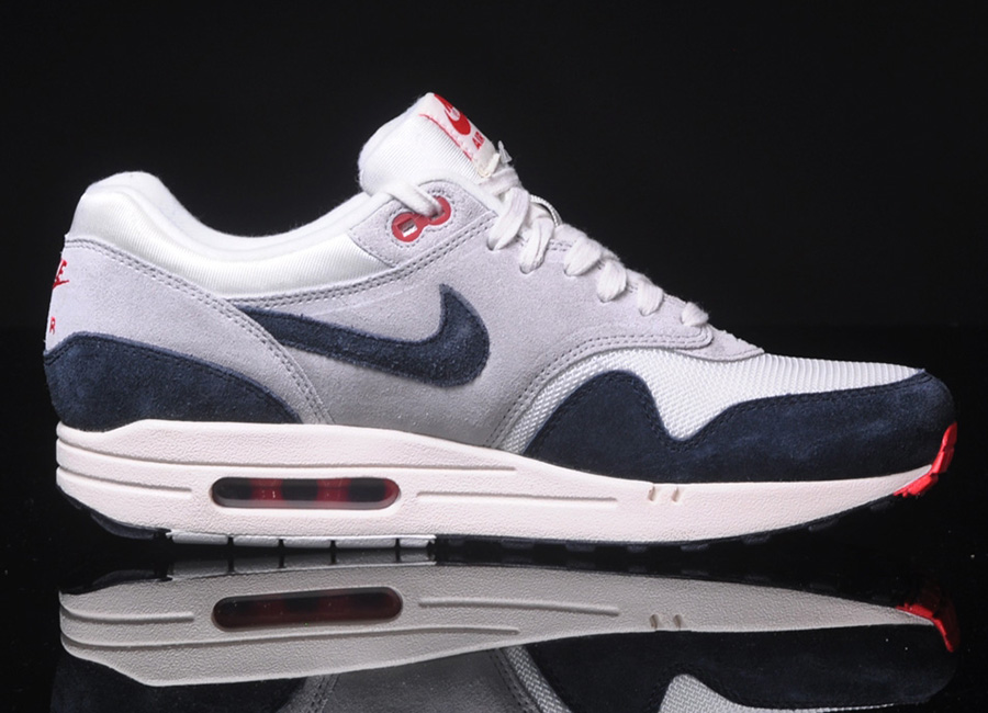 Nike Air Max 1 Og Sail Dark Obsidian Neutral Grey 9