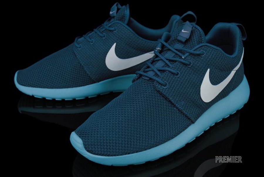 Nike Roshe Run New Colorways Available 01