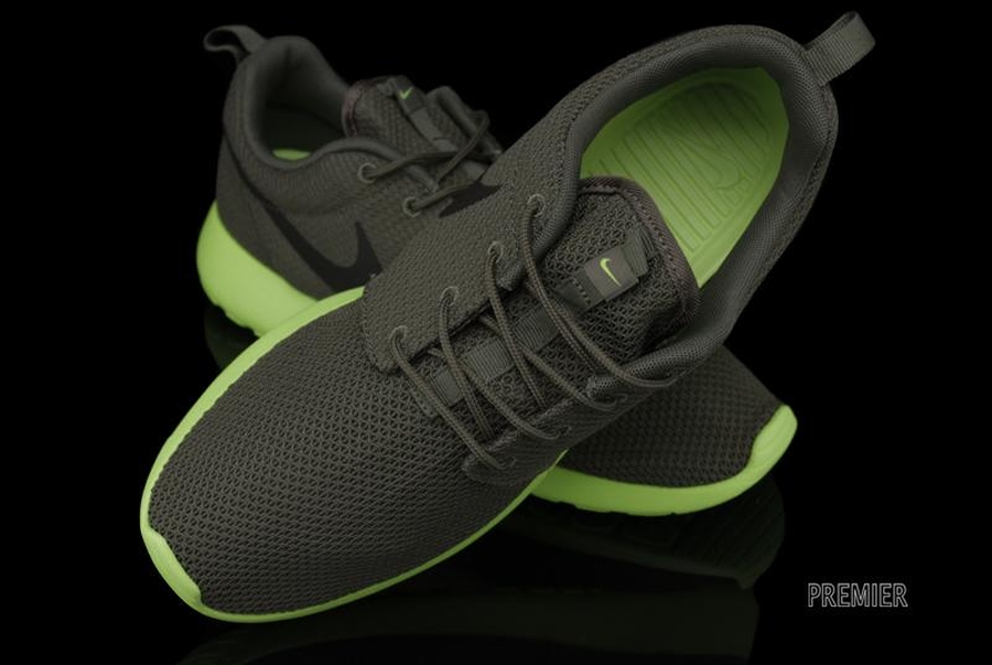 Nike Roshe Run New Colorways Available 10