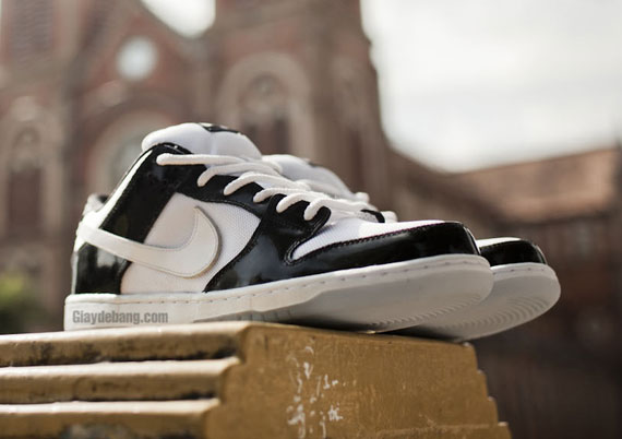 Nike SB Dunk Low "Concord" - Release Date