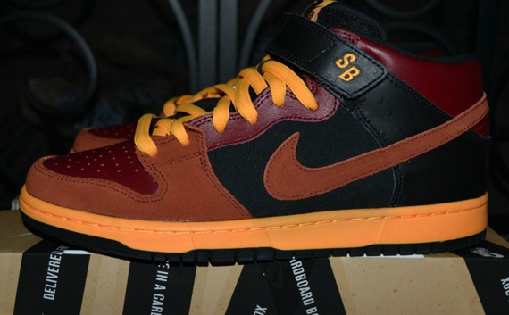 Nike Sb Dunk Mid Red Orange Black Ostrich 7
