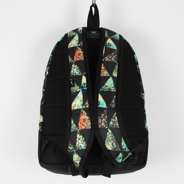 Neckface Nike Sb Apparel 01