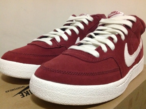 Nike Challenge Court Mid Vntg Uk Ltd 5