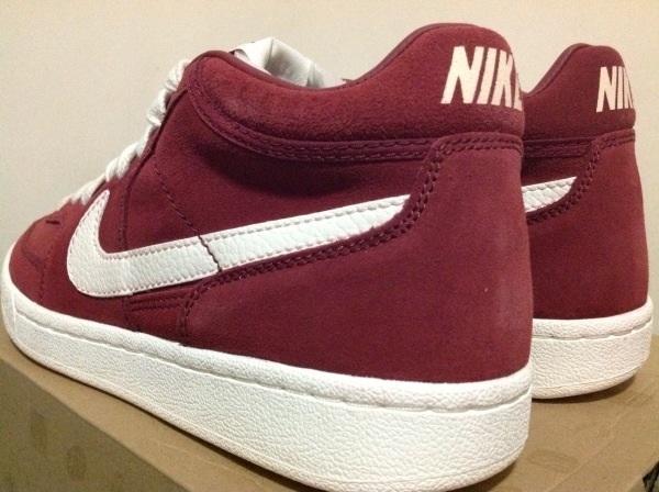 Nike Challenge Court Mid Vntg Uk Ltd 6
