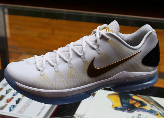 Nike KD V Elite “White/Gold” – Release Reminder