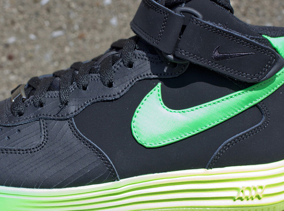 Nike Lunar Force 1 Mid LTHR - Black - Poison Green