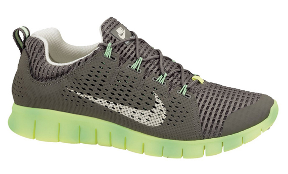 Nike Powerlines 2 April 2013 1
