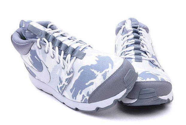 Nike Rosherun Trail Snow Camo 04