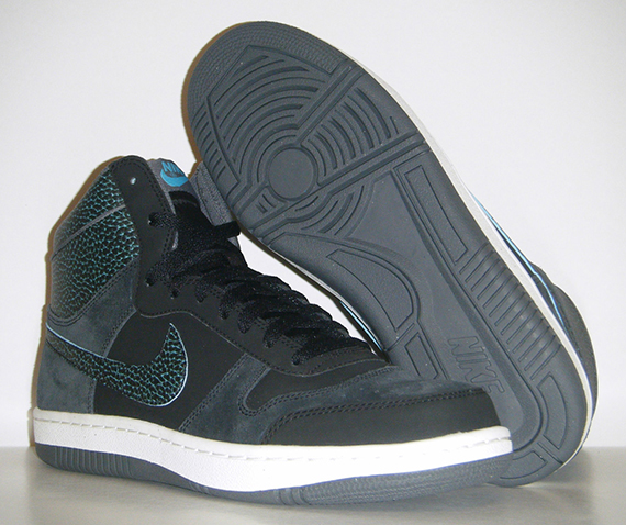 Nike Sky Team 87 Black Green Holiday 2013 Sample 10