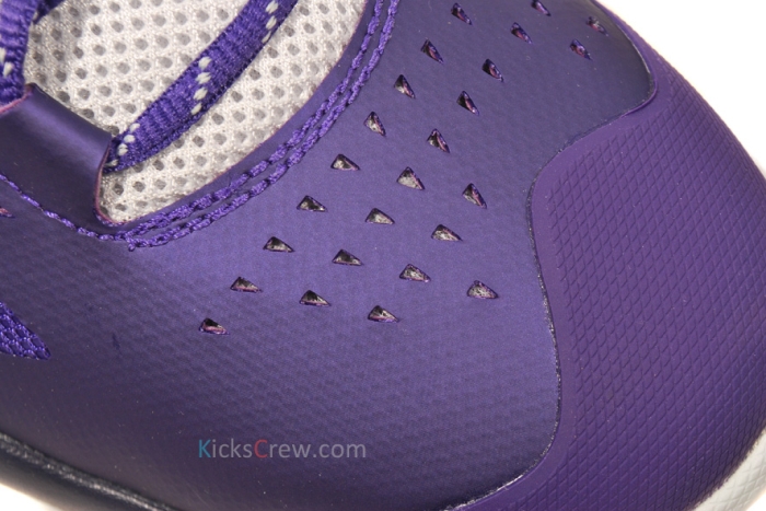 Nike Zoom Kobe Venomenon 3 Court Purple 02