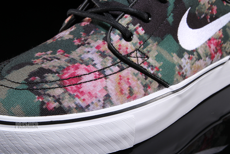 Nike Zoom Stefan Janoski Digi Floral 3