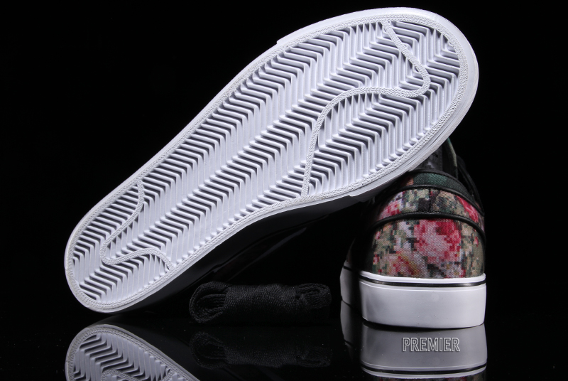 Nike Zoom Stefan Janoski Digi Floral 4