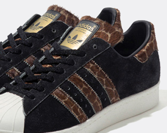 X Large Adidas Originals Superstar 80s Giraffe 01