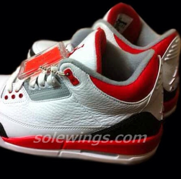 Air Jordan Iii Fire Red 2013 Retro