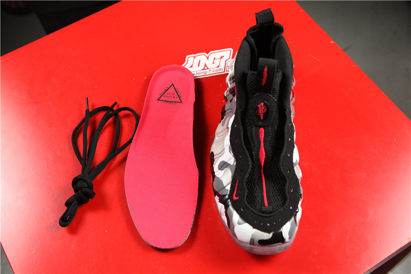 Nike Air Foamposite One Fighter Jet Dissected 65