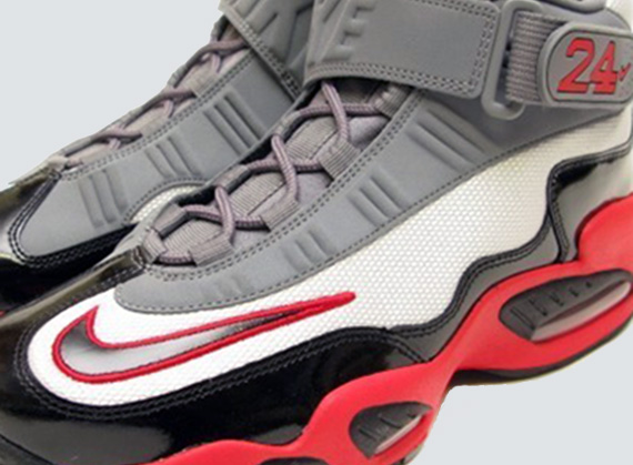 Nike Air Griffey Max 1 Pure Platinum Black Cool Grey Pimento