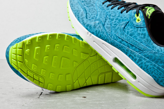 Nike Air Max 1 Fb Blue Leopard 01