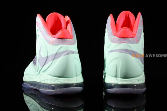 Nike Air Max Hyperposite Mint Red 01