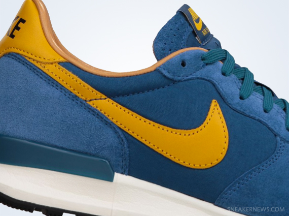 Nike Air Solstice Court Blue Del Sol Sail Nikestore 3
