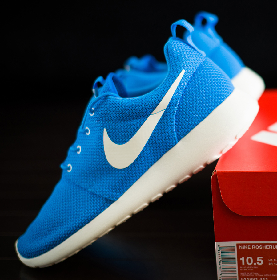 Nike Roshe Run Blue Hero 2