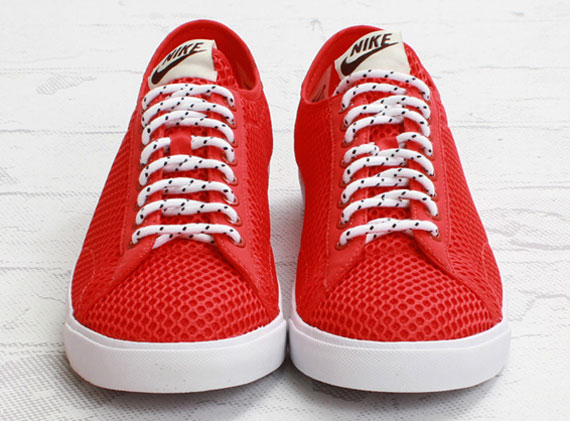 Nike Tennis Classic AC Mesh "Pimento"