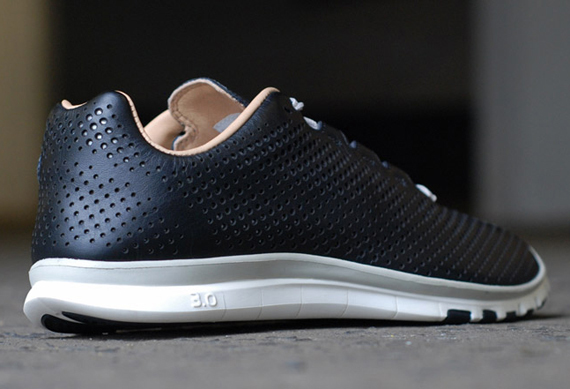 Nike Wmns Free Advantage 3
