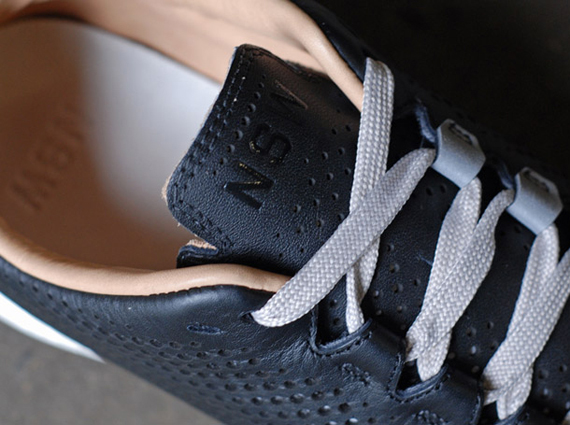 Nike Wmns Free Advantage 5