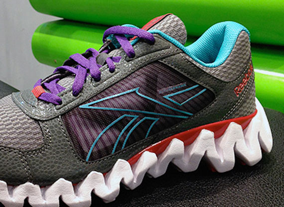 Reebok ZigTech Shark Pursuit 360 - Grey - Purple