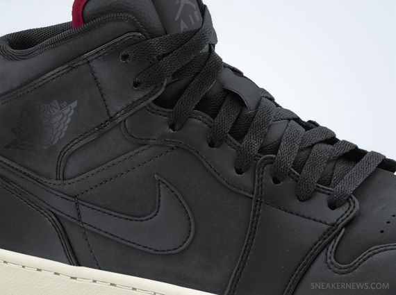 Air Jordan 1 Mid Nouveau Black Gym Red Sail