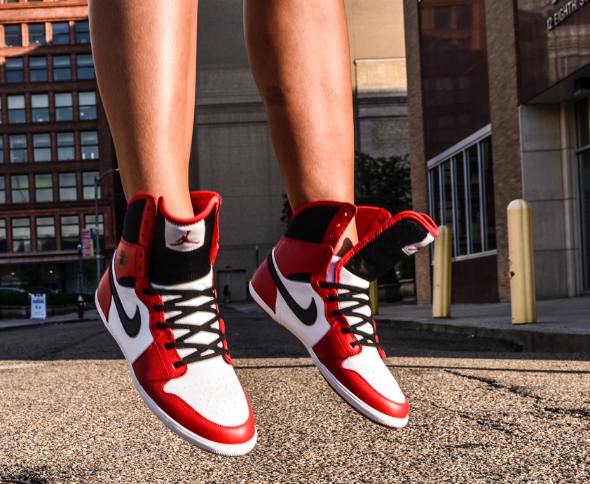 Air Jordan 1 Skinny High Gs Chicago 01