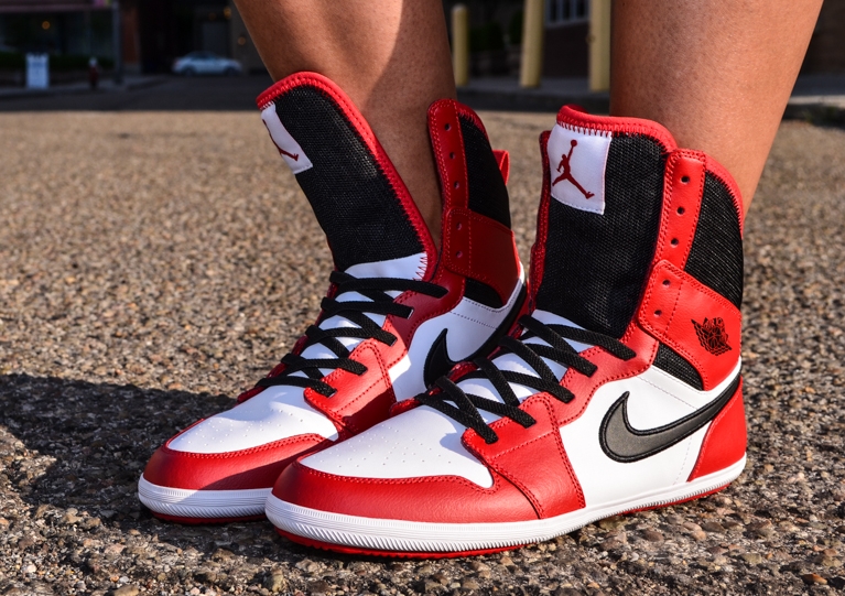 Air Jordan 1 Skinny High Gs Chicago 03