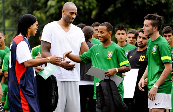 Kobe Bryant Visits Brazil 05