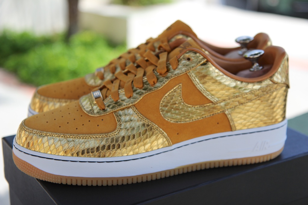 Nike Air Force 1 Bespoke Nike Vault 01
